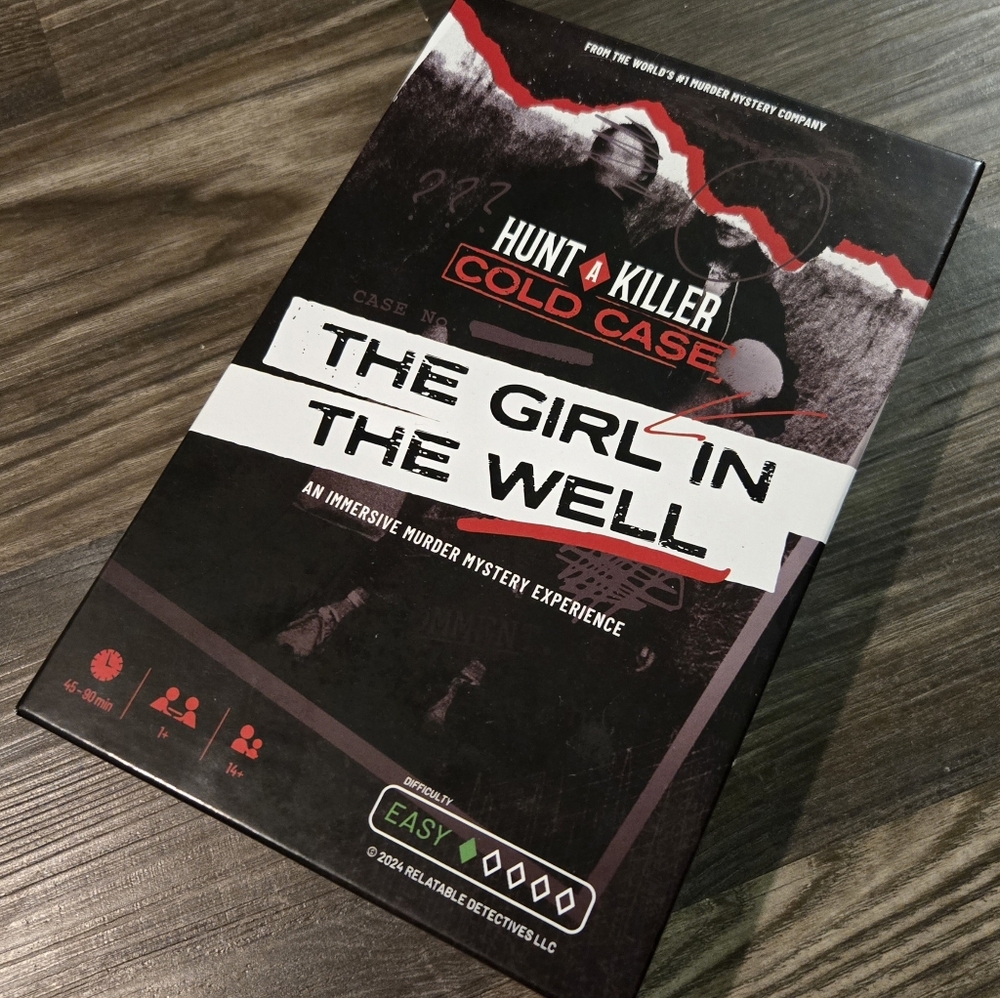 Hunt A Killer Cold Case Game